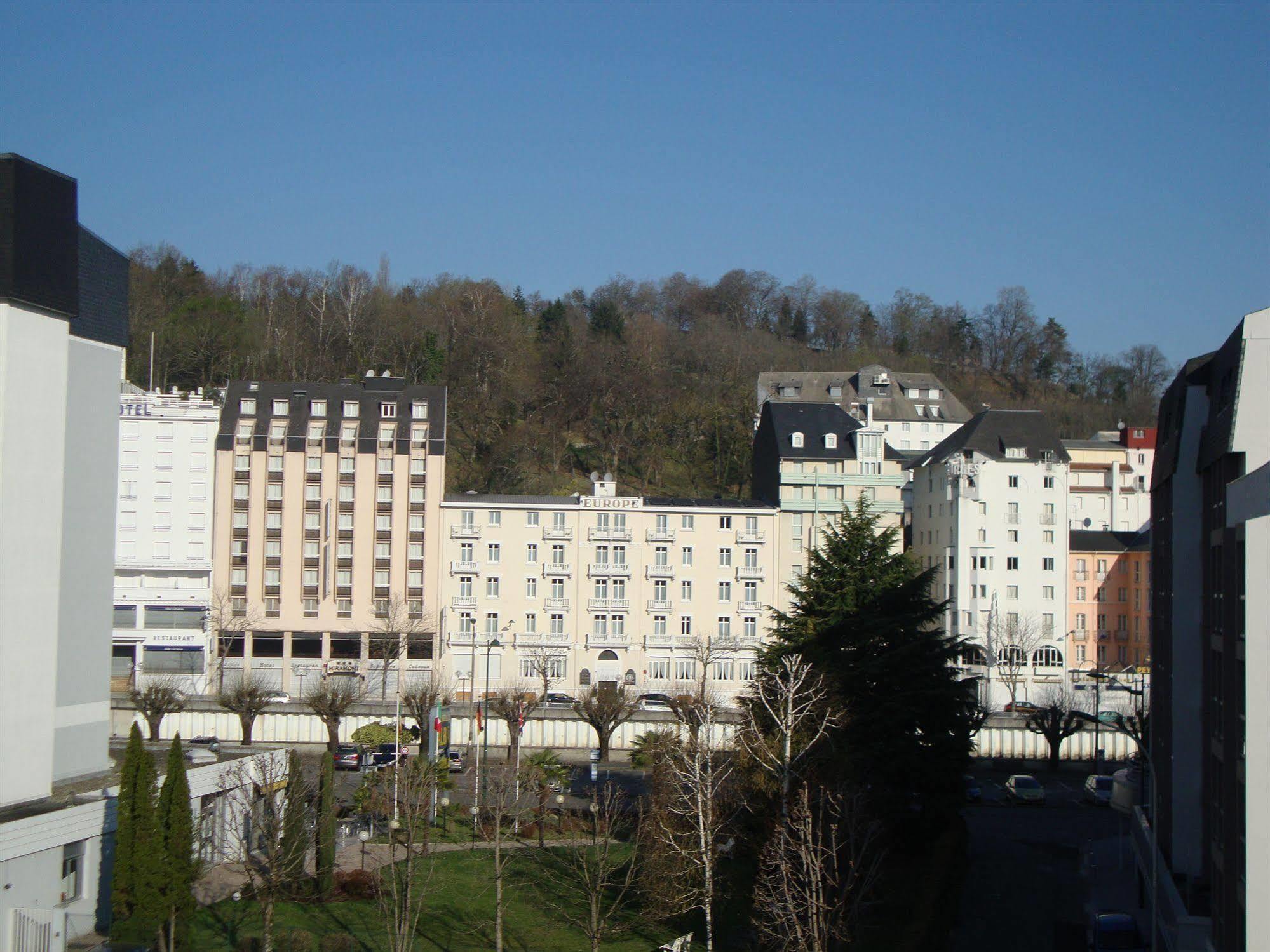 Hotel Au Petit Languedoc Lourdes Dış mekan fotoğraf