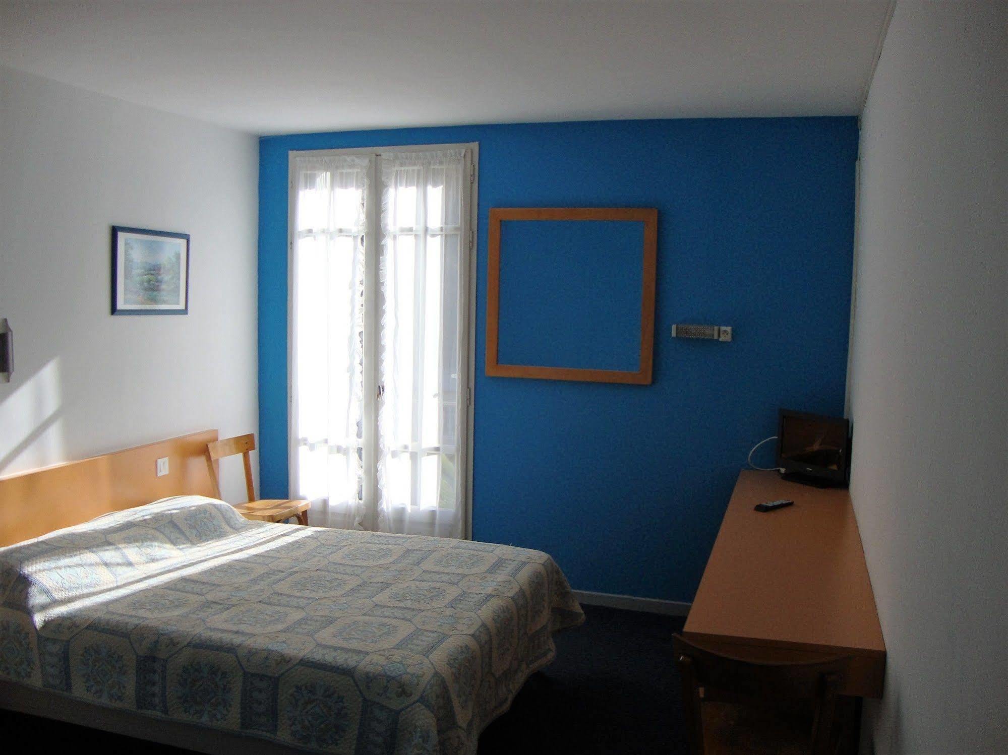 Hotel Au Petit Languedoc Lourdes Dış mekan fotoğraf